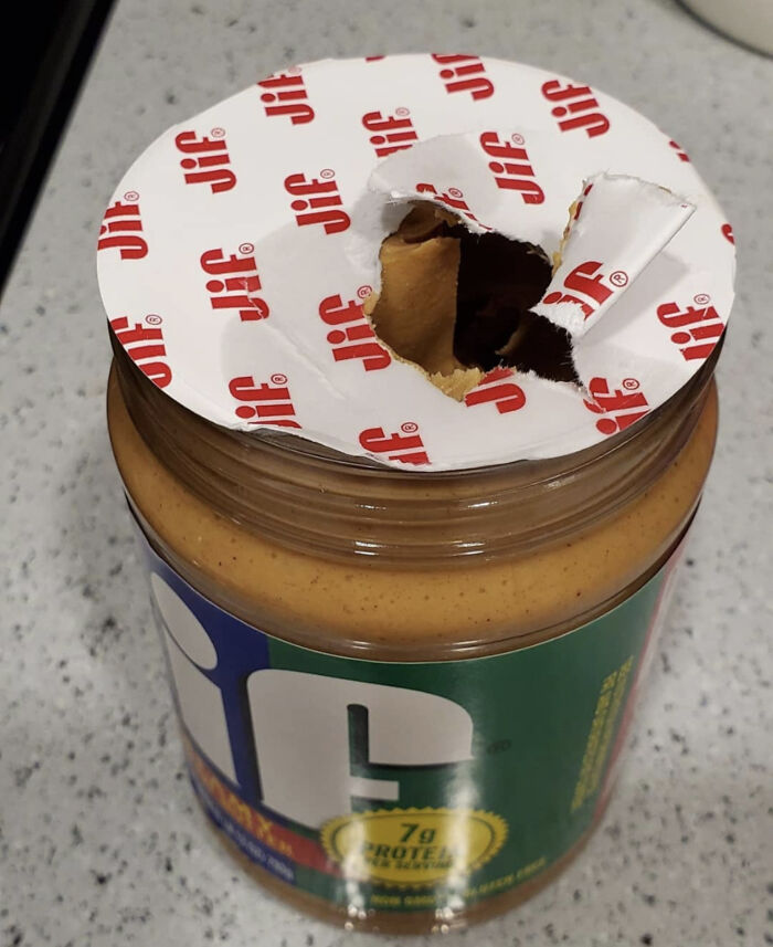 74 Enraging Photos That Show What Awful Roommates People Have To Deal With