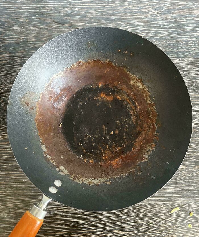 74 Enraging Photos That Show What Awful Roommates People Have To Deal With