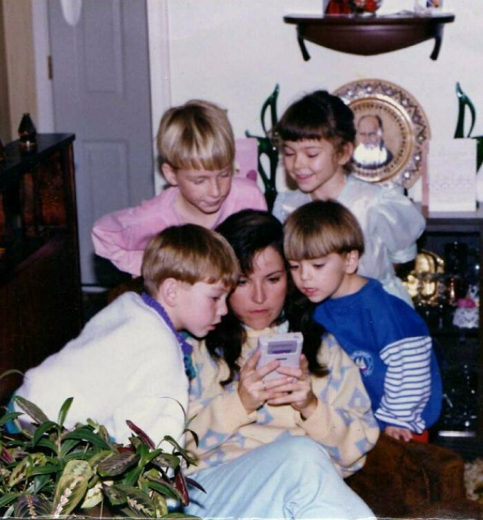 76 Happiness-Inducing Pics Of Moms Being Their Amazing Wholesome Selves (New Pics)