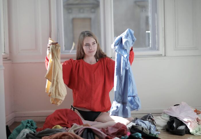 61 Things Women Are &#8220;Not Allowed To Do&#8221; That Men Can Do Freely
