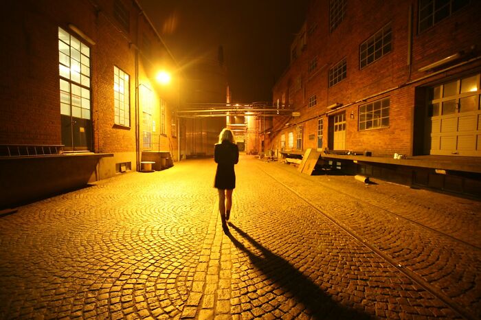 61 Things Women Are &#8220;Not Allowed To Do&#8221; That Men Can Do Freely