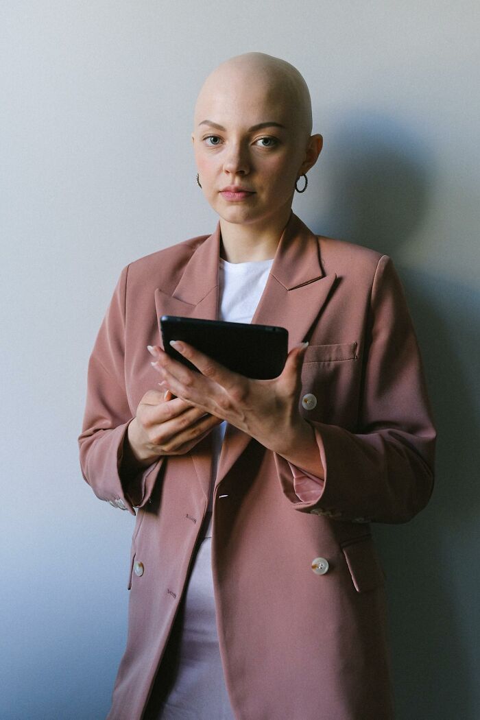 61 Things Women Are &#8220;Not Allowed To Do&#8221; That Men Can Do Freely