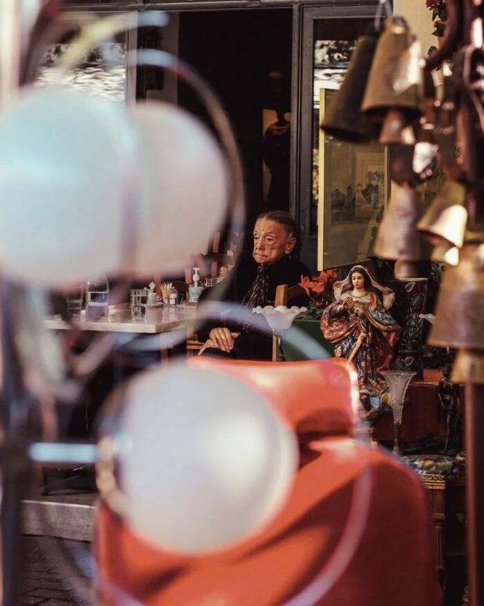 40 Street Shots By Marina Nota That Turn Ordinary Moments Into Magic