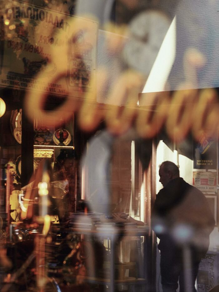 40 Street Shots By Marina Nota That Turn Ordinary Moments Into Magic