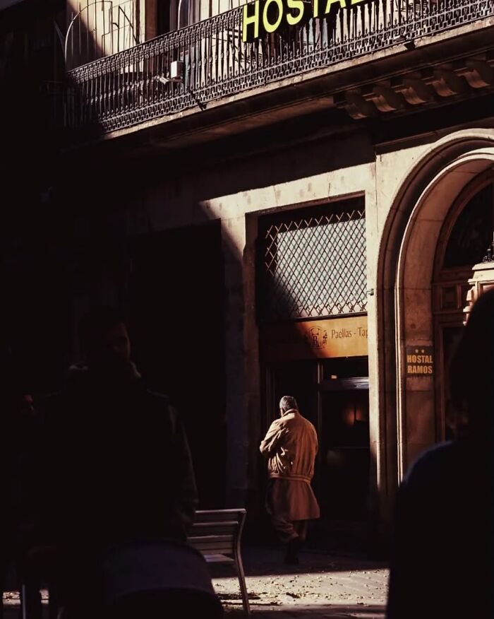 40 Street Shots By Marina Nota That Turn Ordinary Moments Into Magic