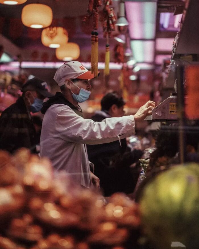 40 Street Shots By Marina Nota That Turn Ordinary Moments Into Magic