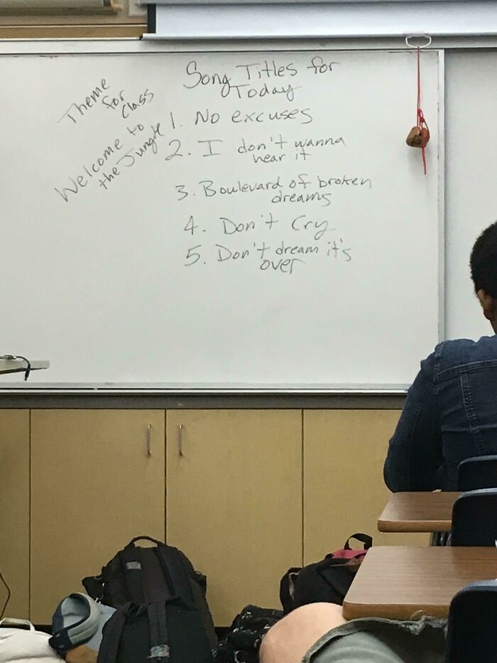 80 Funny Teachers Who Deserve An A+ For Their Sense Of Humor (New Pics)