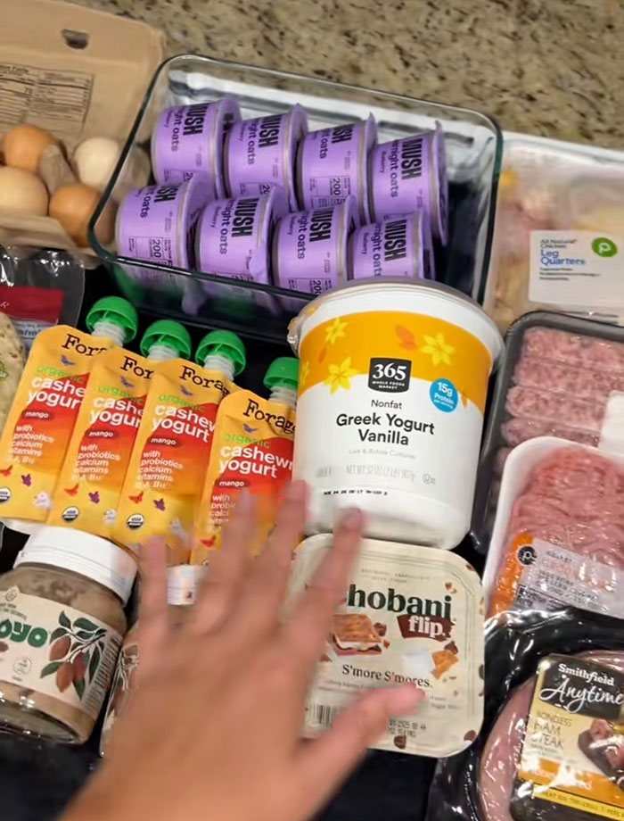 “USA Has The Richest Poor People”: Woman Documents Her Trip To Food Bank, Sparks Outrage