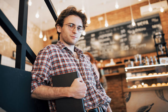 Guy Walks Out Of The House After Dad And His Wife Demand He Skip Work To Babysit 3 Half Siblings