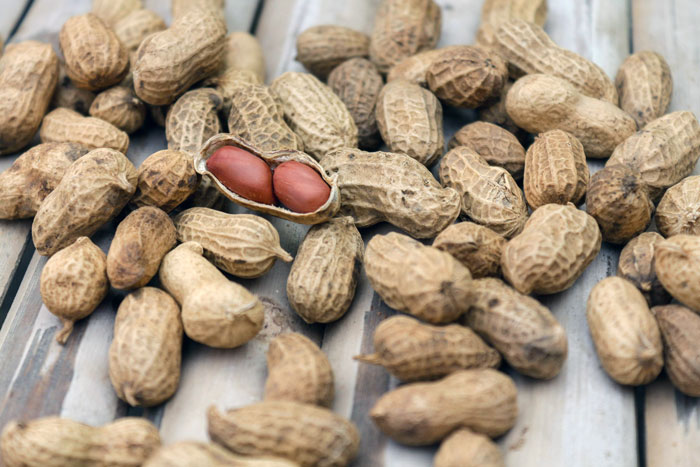Roommate Eats Man’s Food Without Asking, Calls Him A Monster After Allergy Sends Her To ER