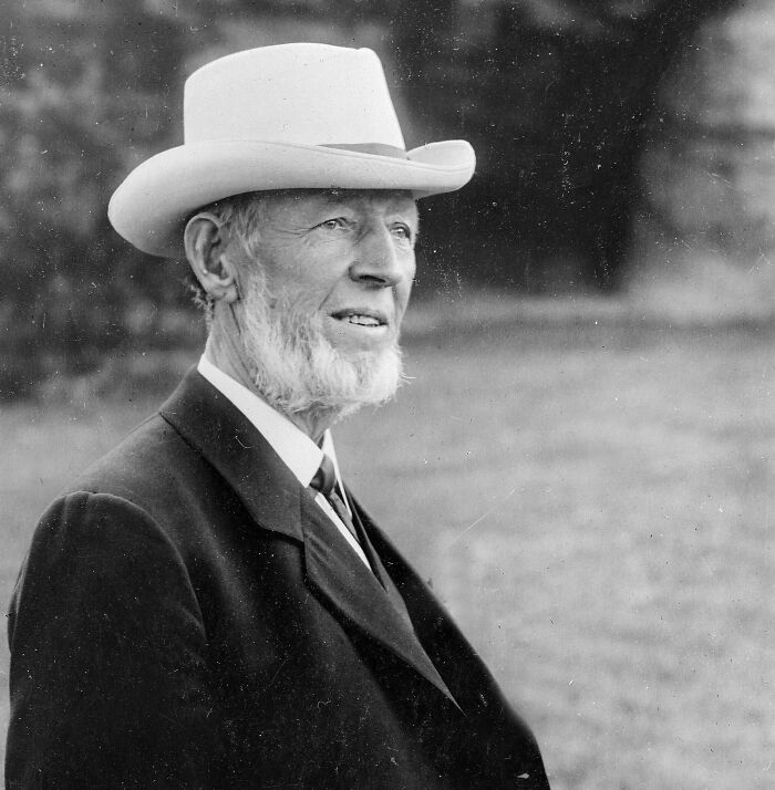 10 Famous People Whose Lives Were Cut Short By Animals