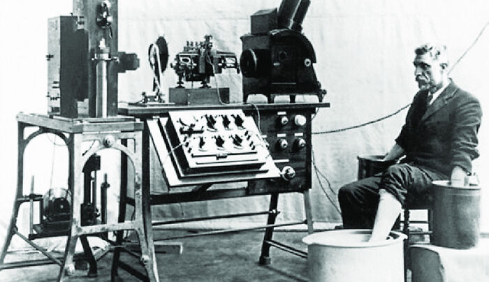 29 Old-School Medical Pics That Offer A Fascinating Glimpse Into The Past