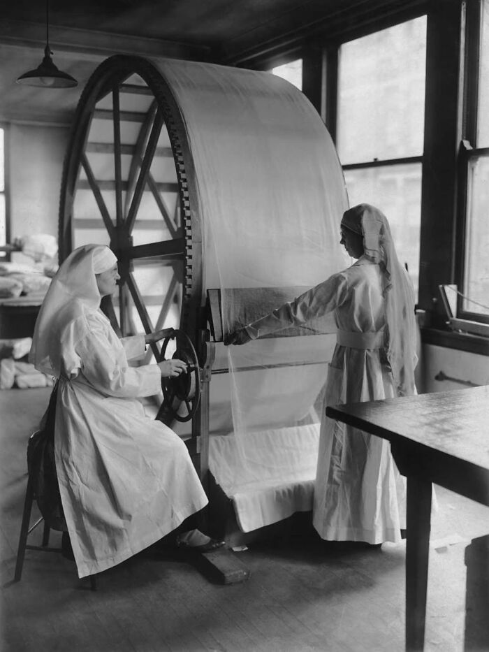 29 Old-School Medical Pics That Offer A Fascinating Glimpse Into The Past