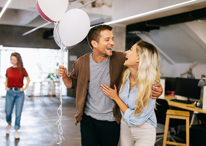 60 Crazy And Unhinged Ways People Found Out Their Partner Was Cheating