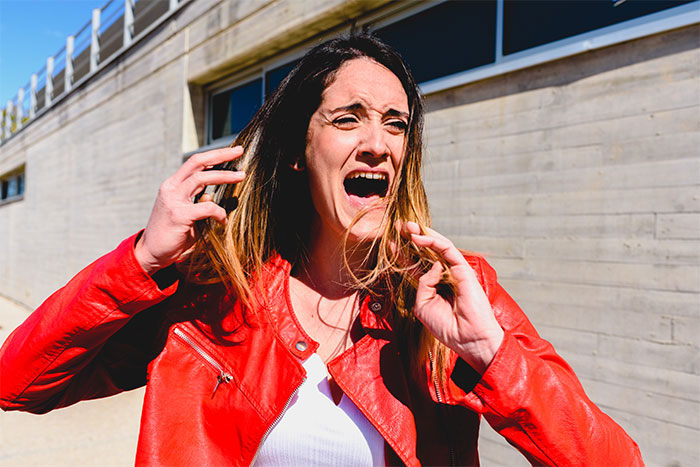 60 Crazy And Unhinged Ways People Found Out Their Partner Was Cheating