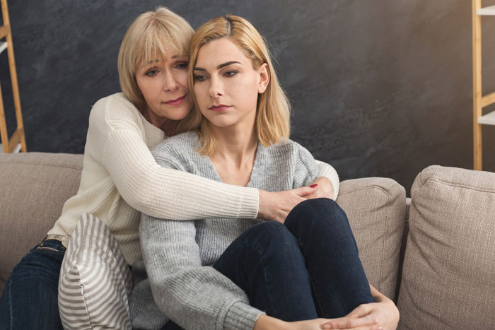 Parents Have No Plans For Retirement, Expect Youngest Daughter To Provide For Them, She Says No
