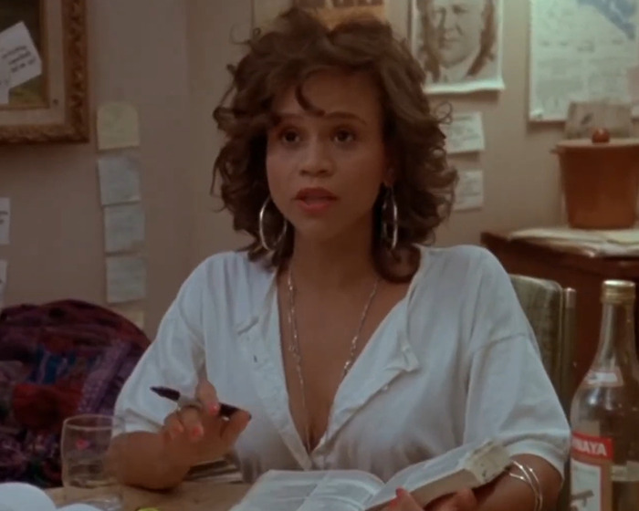 Rosie Perez Reveals Woody Harrelson&#8217;s Comment About Her Body While Filming Intimate Scene: &#8220;I Was So Afraid&#8221;