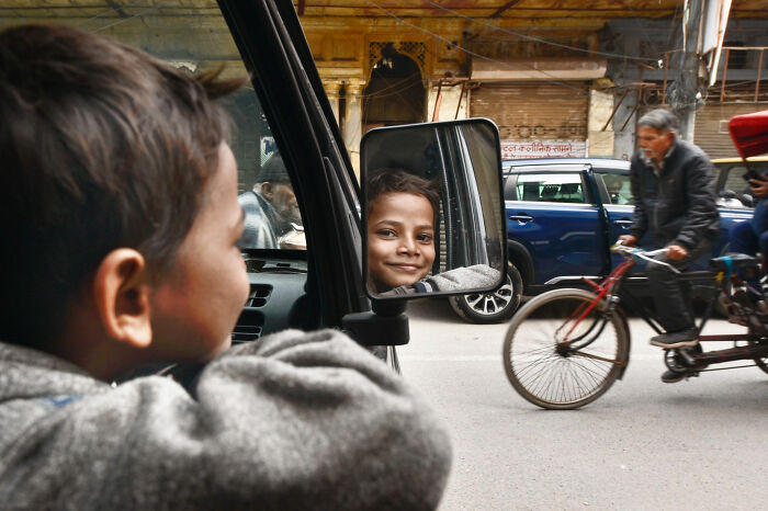 64 Beautifully Candid Photos Showing Life On The Streets Of Istanbul