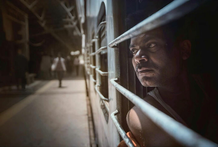 64 Beautifully Candid Photos Showing Life On The Streets Of Istanbul
