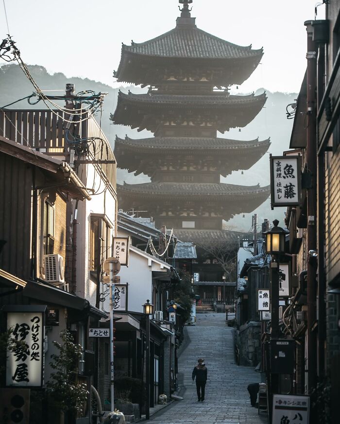 Japanese Photographer Captures Glimpses Of Life And Nature In Different Asian Countries (50 New Pics)