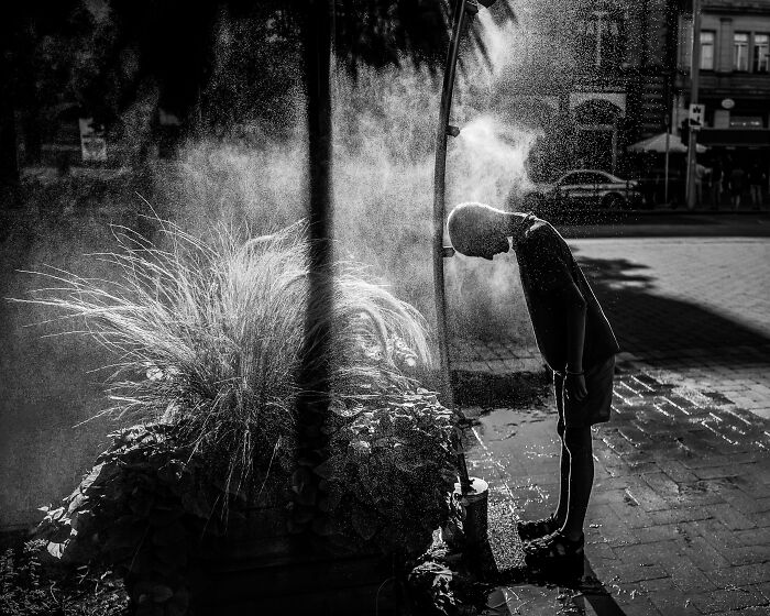 39 Stunning Monochrome Images Honored At The Exposure One Photographer Of The Year Contest