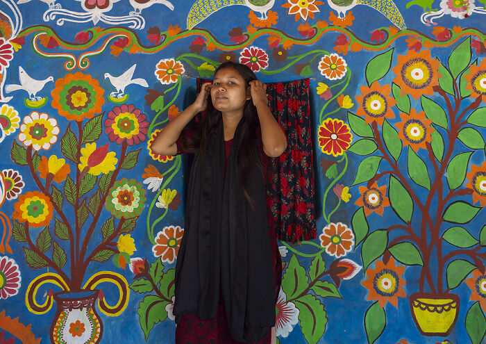 I Visited A Village Where Every Season Brings New Murals On The Mud Walls