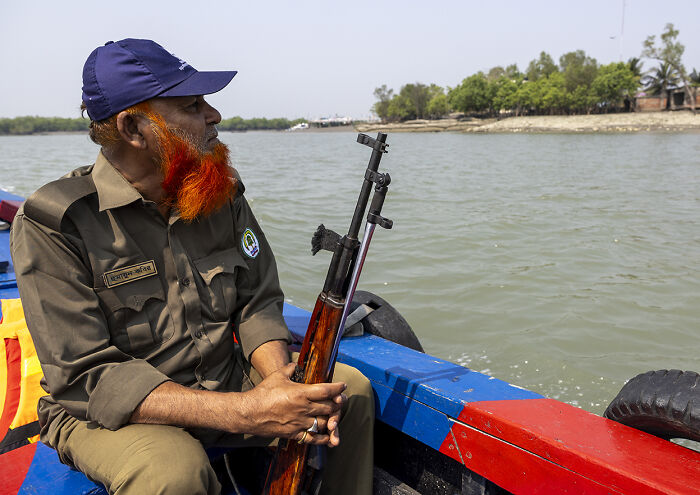 I Documented The Untold Story Of The Mouali, Who Risk Everything For Wild Honey