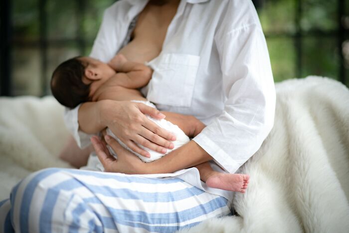 Doctor Kicked Out For Pumping Breast Milk At Airport Exposes Health Risks Of Breastfeeding Stigma