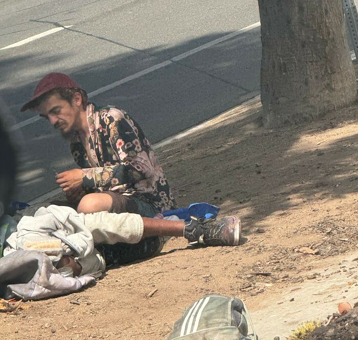 “This Feels Exploitative”: Fans Find Former Nickelodeon Child Star Living Homeless At Age 36