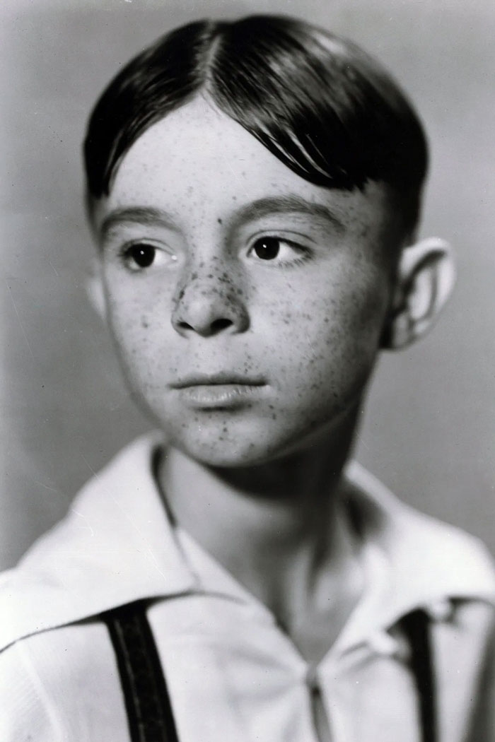 25 Child Stars Who Passed Away At Tragically Young Ages