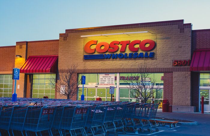 56 Times Americans Found A Loophole And Couldn’t Resist Using It