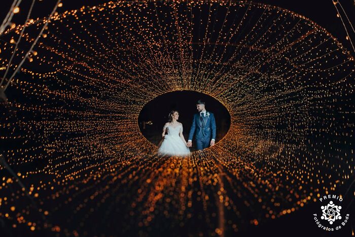 29 Incredible Wedding Photos From Around the World, As Shared By The FdB Wedding Awards