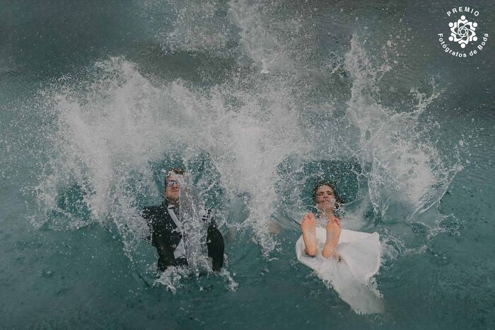 29 Incredible Wedding Photos From Around the World, As Shared By The FdB Wedding Awards