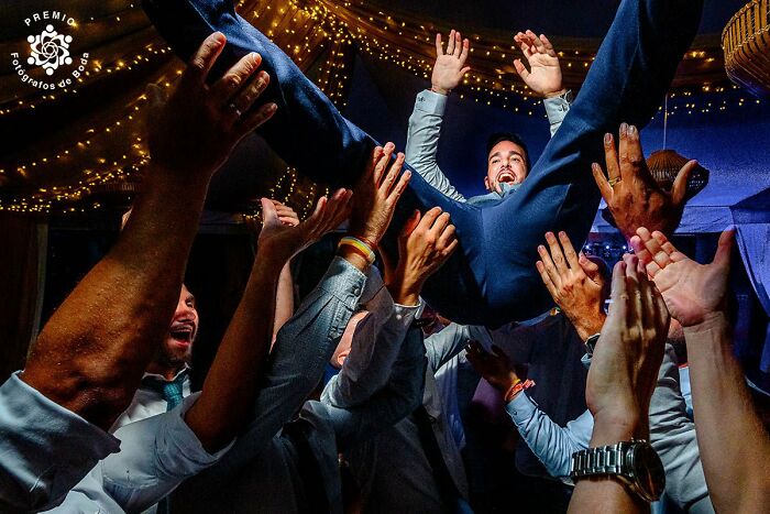 29 Incredible Wedding Photos From Around the World, As Shared By The FdB Wedding Awards
