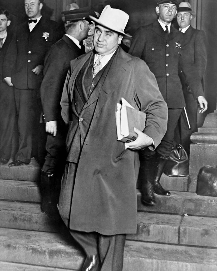 5 Mob Bosses So Notorious The World Still Talks About Them