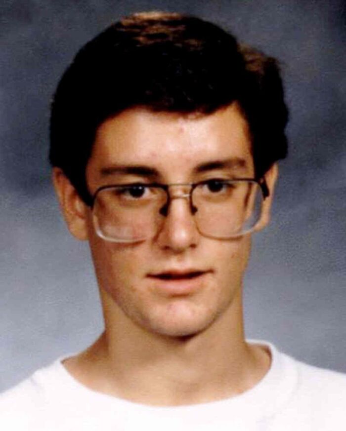 20 Chilling Disappearances From the ’90s That Will Leave You Baffled