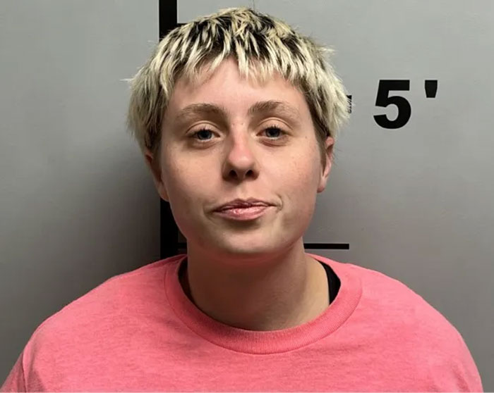 After Being Arrested For Destroying Charlie Kirk Memorial, Sisters Get Fired And Become Homeless