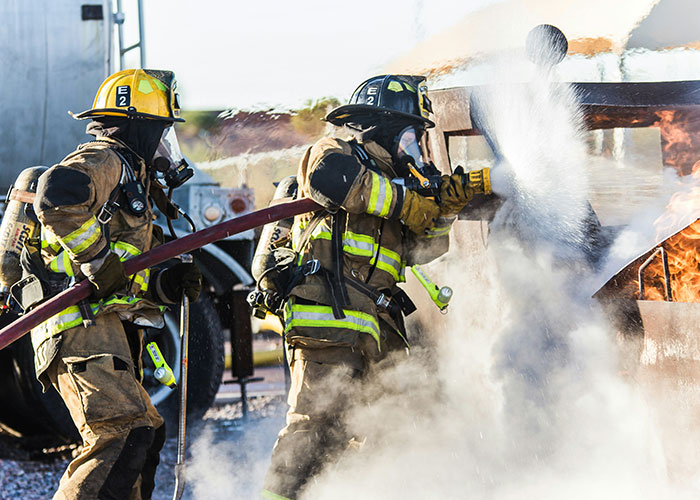 Someone Asks People To Describe Their Job As Poorly As Possible, And 80 Hilariously Deliver