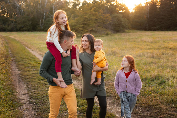Adopted Guy Refuses To Meet Bio Parents When They Track Him Down After 29 Years, They’re Gobsmacked