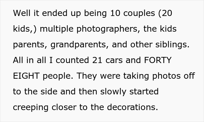Bride Mortified After 20 Prom Teens And Their Families Use Her Venue And Decorations For Their Pics