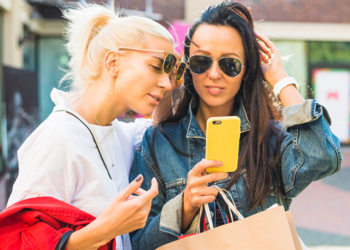“My Best Friend’s Husband Went Through My Phone, And It Ended Our Friendship”