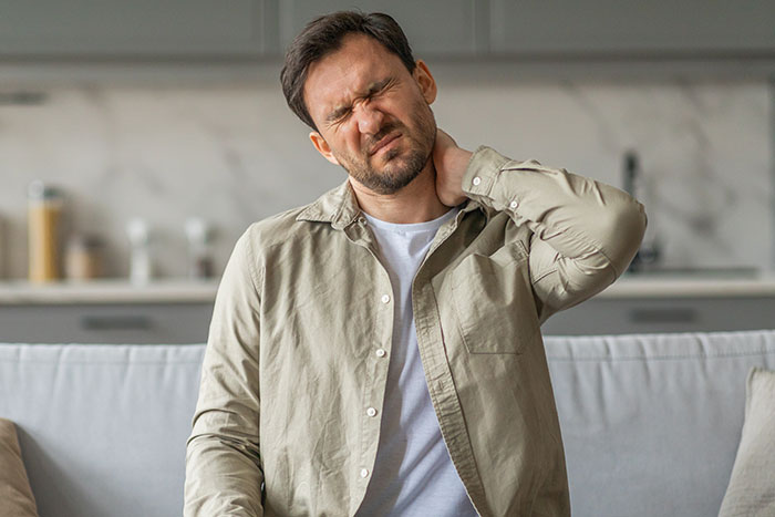 “Didn&#8217;t Even Know How To Respond”: 54 Chronic Patients Share The Dumbest ‘Cures’ They Heard