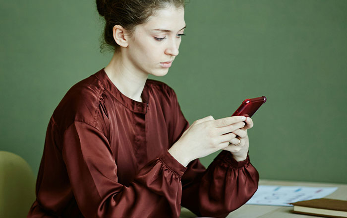 80 Things Men Do That Women Say Decide If They Can Trust Them Or Not
