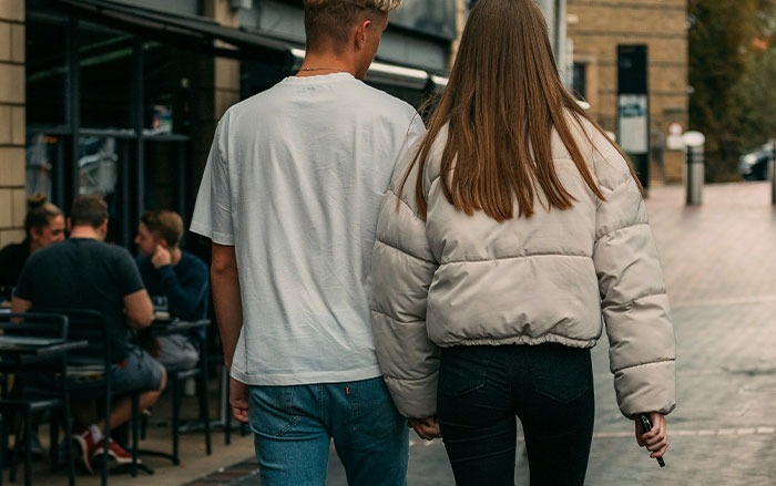 80 Things Men Do That Women Say Decide If They Can Trust Them Or Not