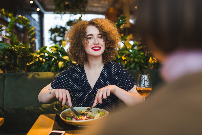 &#8220;I Brought My Mum Along&#8221;: 39 Hilarious Ways To Ruin A First Date In 60 Seconds