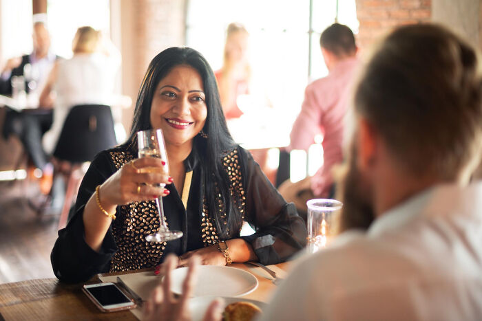 &#8220;I Brought My Mum Along&#8221;: 39 Hilarious Ways To Ruin A First Date In 60 Seconds