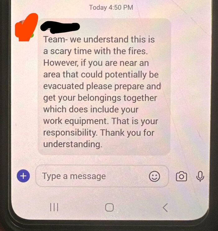 People Are Sharing Pics And Screenshots Of Why They Hate Their Boss