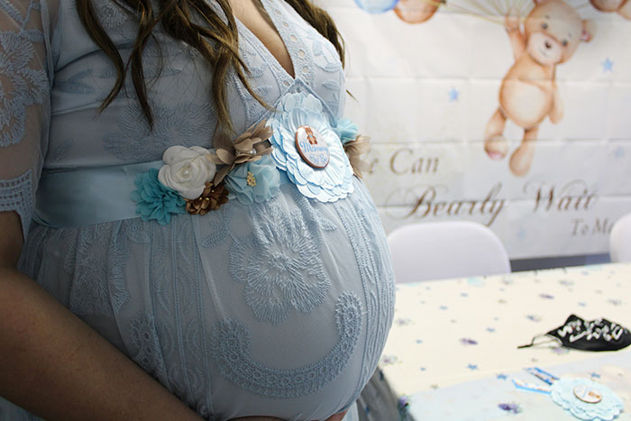 People Have Strong Opinions On Grandmas Having A Baby Shower To Celebrate Their New Status