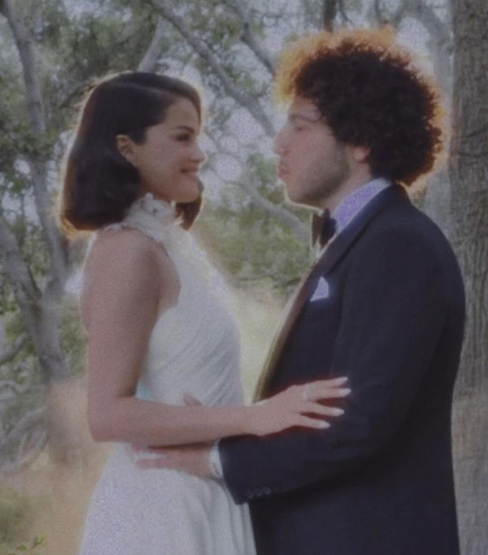 &#8220;Joke Costume&#8221;: The Best And Worst Celebrity Looks From Selena Gomez And Benny Blanco&#8217;s Wedding
