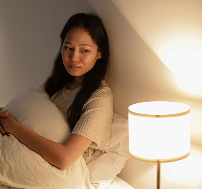 Chauvinist Hubs Says Wife&#8217;s Only Purpose In Life Is To Be A Mom, Folks Give Her A Reality Check